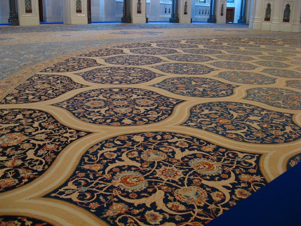Sultan Qaboos Grand Mosque in Muscat -  Oman (carpet)
